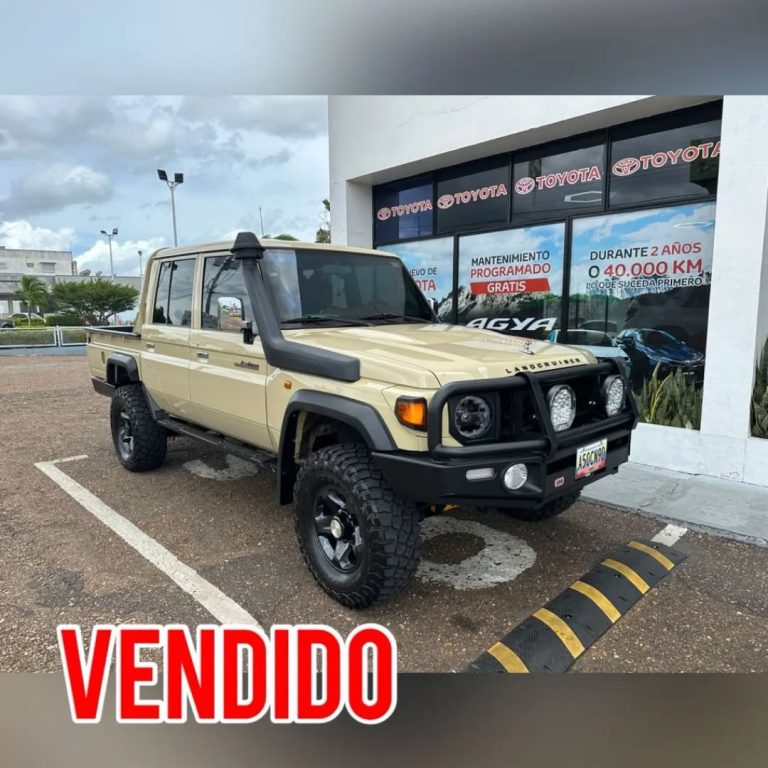 Instagram post from toyoriente.usados. This post is in position 10.
